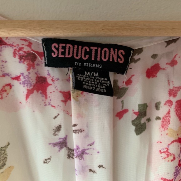 Super flowy beautiful flower print dress - Picture 2 of 5